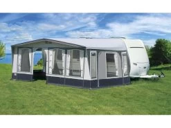 Brand Caravanvoortent Topas 350